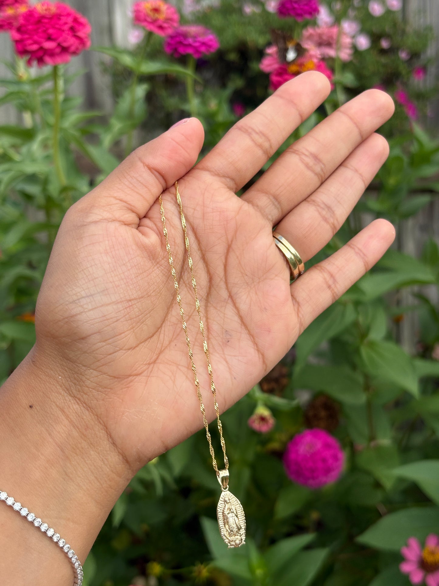 Virgencita 16” Necklace (14k Gold)